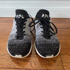 APL Women’s Techloom Pro - Size 6.5